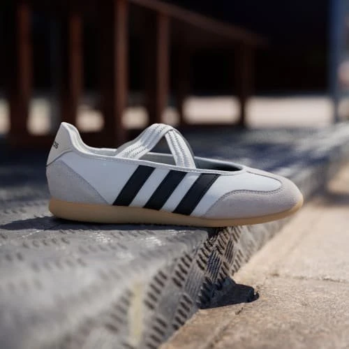 adidas Barreda Mary Jane core white/core black/gum (Damen)