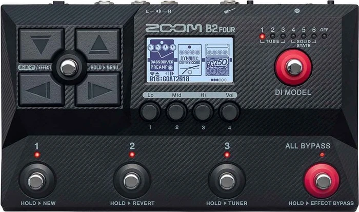 Zoom B2 Four