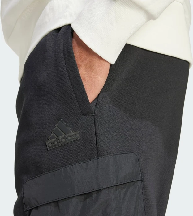 adidas City Escape Fleece Trainingshose lang schwarz (Herren)
