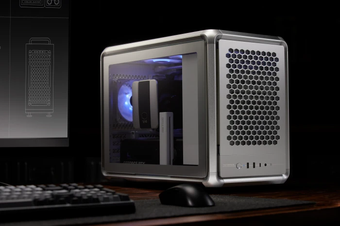 Cooler Master MasterFrame 400 Mesh, silber, Glasfenster