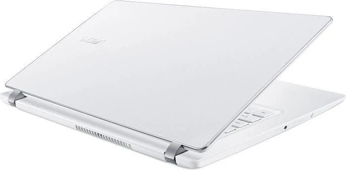 Acer Aspire V3-371-51KT, weiß, Core i5-5200U, 8GB RAM, 240GB SSD, DE