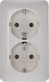Gira SCHUKO-Doppelsteckdose 16A 250V, reinweiß