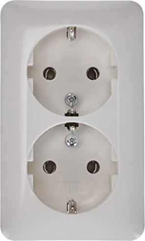 Gira SCHUKO-Doppelsteckdose 16A 250V, reinweiß