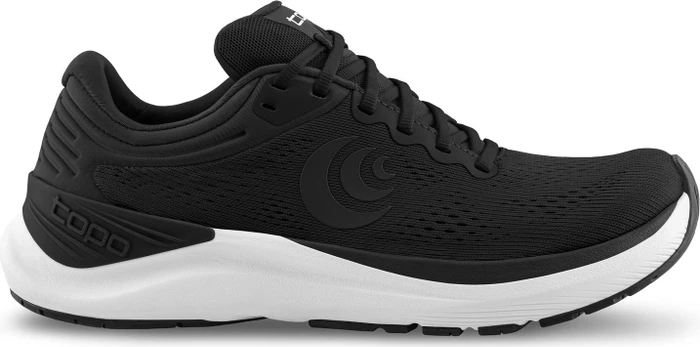 topo athletic Ultrafly 4 schwarz/weiß (Damen)