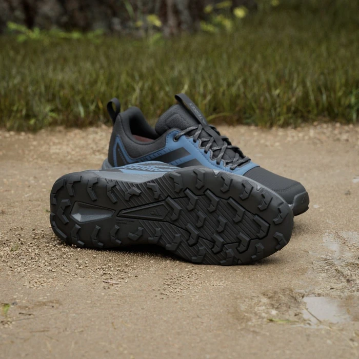 adidas Terrex Tracefinder 2 Climaproof core black/semi impact orange (Herren)