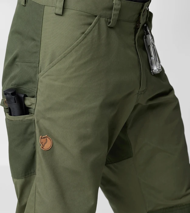 Fjällräven Greenland Trail Hose lang laurel green/deep forest (Herren)
