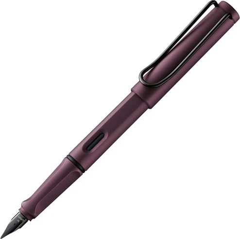 Lamy safari scarlet, rechte Hand, breit