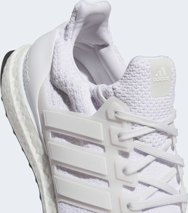 adidas Ultraboost DNA 5.0 cloud white (Herren)