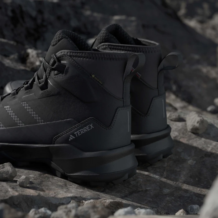 adidas Terrex Skychaser AX5 Mid GTX Climawarm+ core black/carbon (Herren)