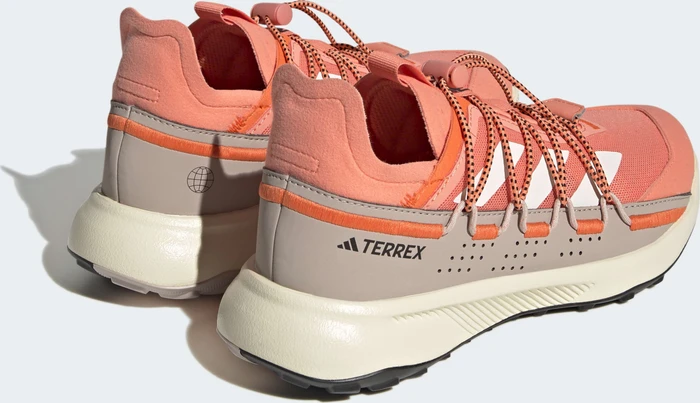 adidas Terrex Voyager 21 Travel coral fusion/wonder white/wonder taupe (Damen)