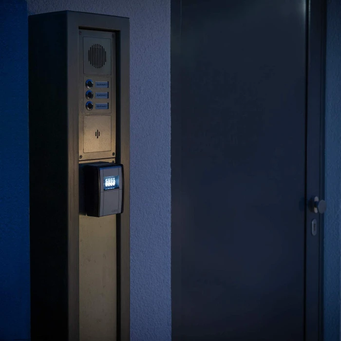 ABUS KeyGarage 787 LED zur Wandmontage Schlüsselkasten, schwarz/silber, mechanische Zahlenkombination
