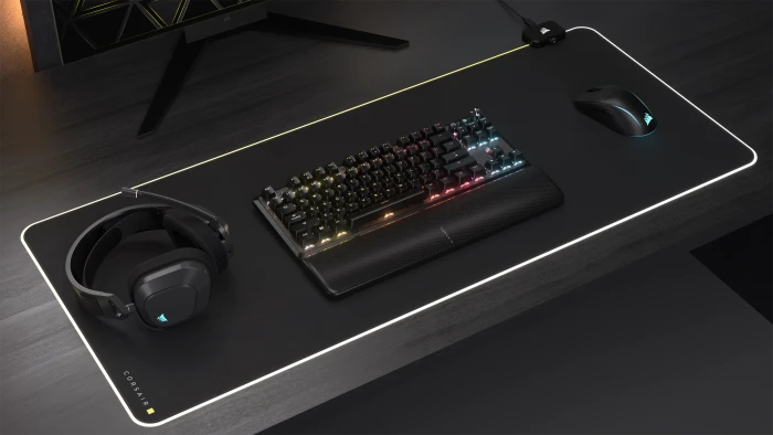 Corsair Gaming K70 CORE TKL WIRELESS RGB, schwarz, MLX RED V2, USB/Bluetooth, DE