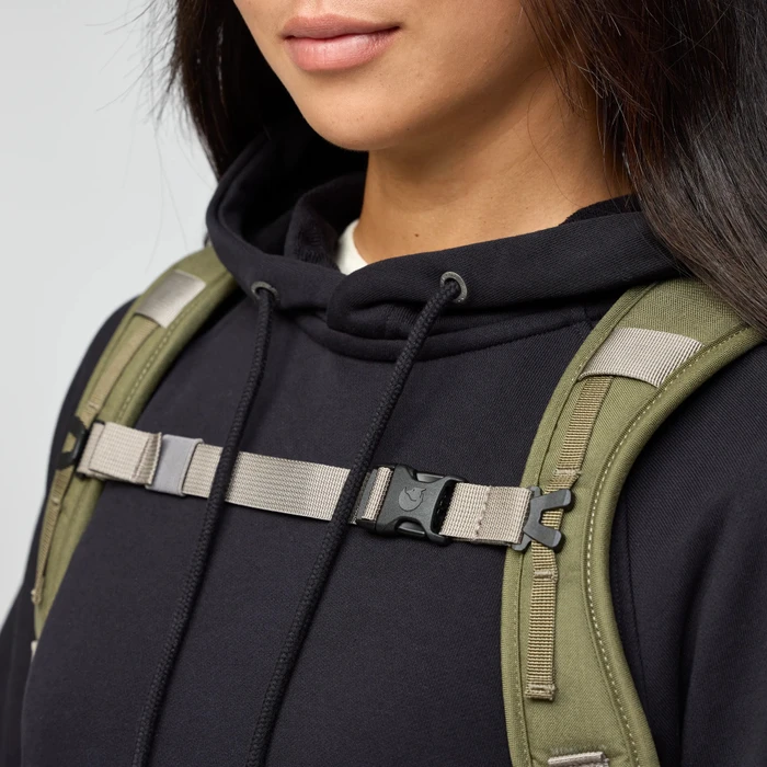 Fjällräven Vardag Foldsack 25 green/clay