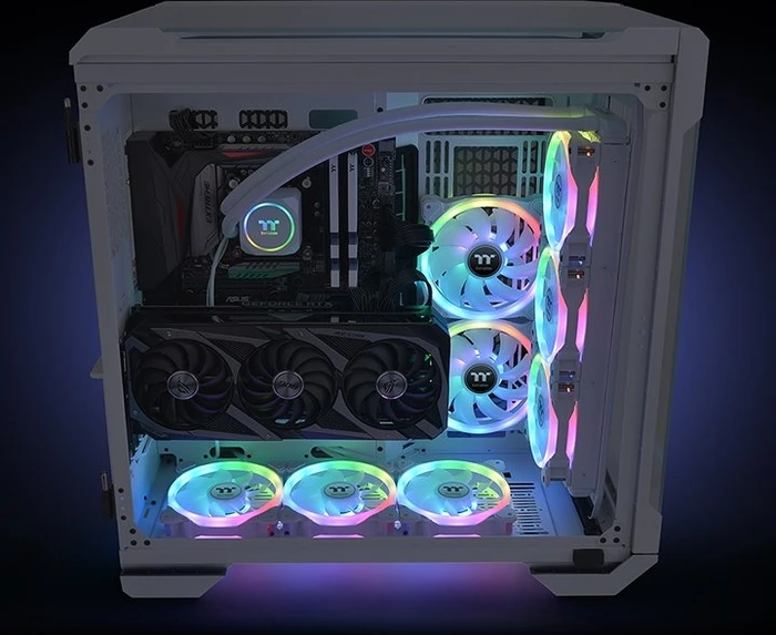 Thermaltake SWAFAN 14 RGB TT Premium Edition Snow White, weiß, LED-Steuerung, 140mm, 3er-Pack