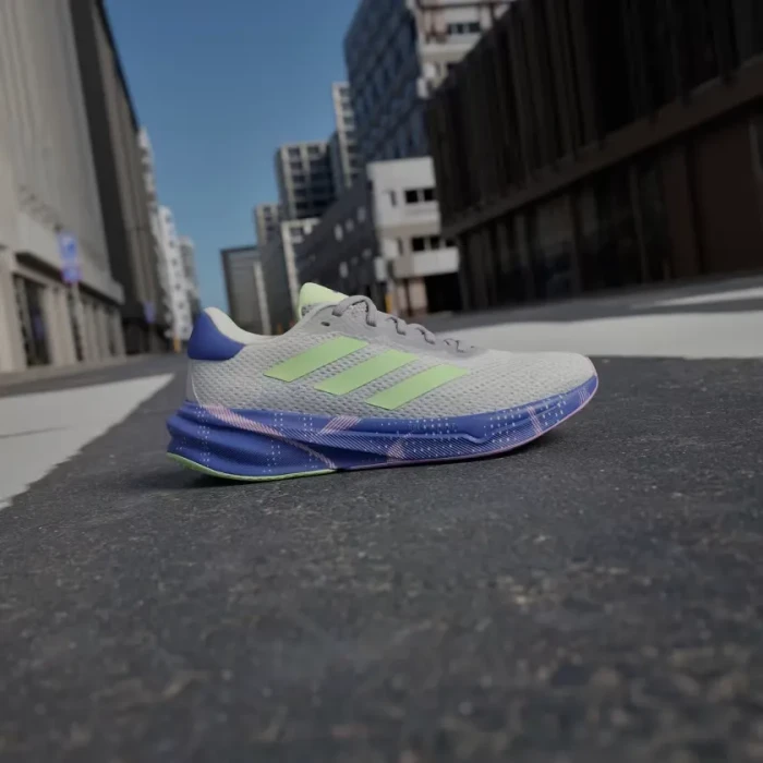 adidas Supernova Stride off white/green spark/lucid blue (Damen)