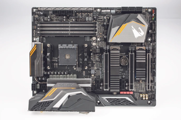 GIGABYTE X470 AORUS Gaming 7 WIFI (AMD AM4)