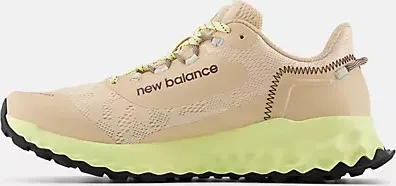 New Balance Fresh Foam Garoé dark vintage rose/licorice/limelight (Damen)