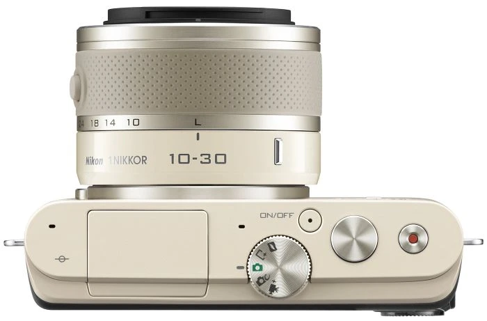 Nikon 1 J3 beige mit Objektiv 1 NIKKOR 10-30mm 3.5-5.6 VR