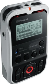Roland R-07 weiß