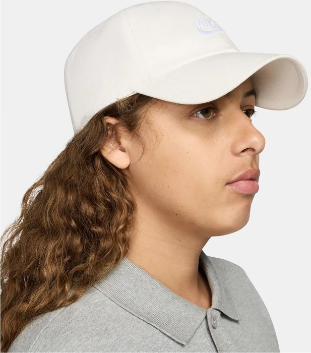 Nike Club unstrukturierte Futura Wash Kappe sail/white