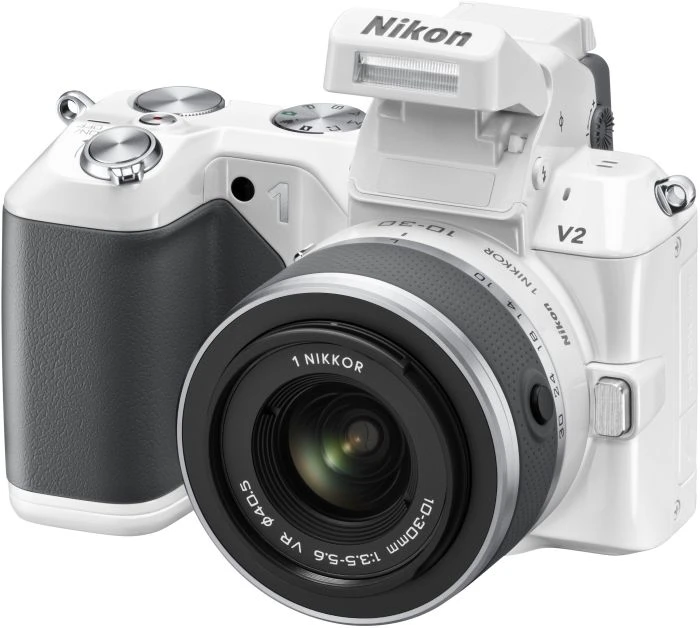 Nikon 1 V2 weiß mit Objektiv 1 NIKKOR 10-30mm 3.5-5.6 VR