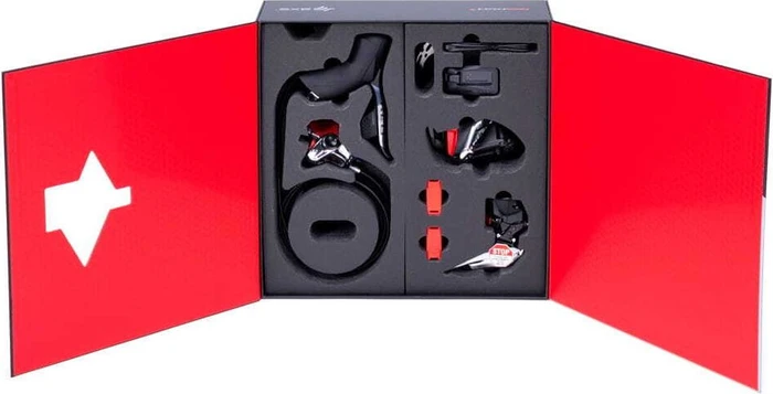 SRAM Red eTap AXS HRD mit hydraulischen Scheibenbremsen Komplettgruppe 2x12
