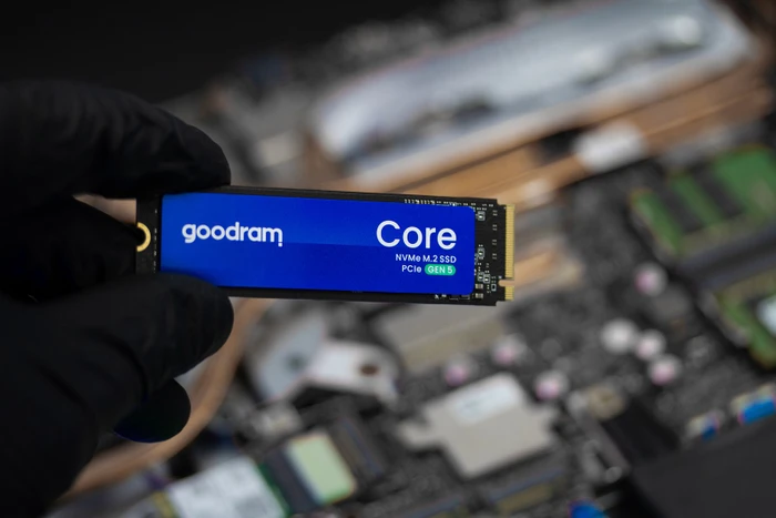goodram Core 4TB, M.2 2280 / M-Key / PCIe 5.0 x4