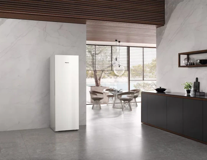 Miele FN 4372 D-1 weiß