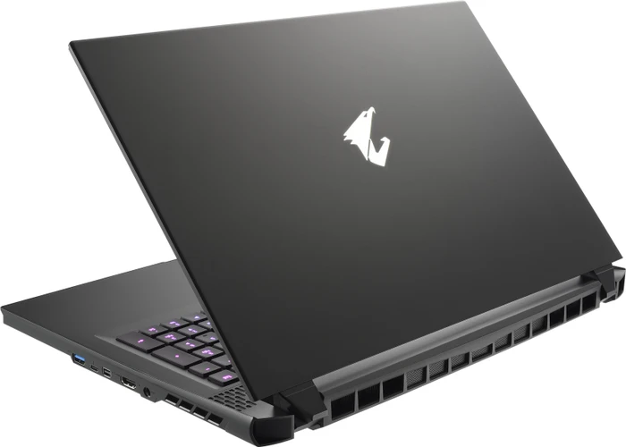 GIGABYTE AORUS 17G, Core i7-11800H, 32GB RAM, 512GB SSD, GeForce RTX 3080, DE