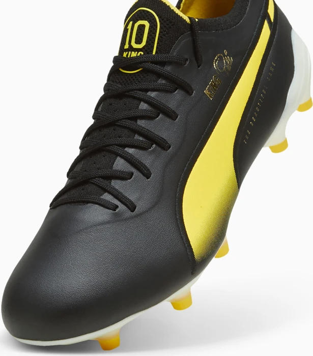 Puma King Ultimate Pelé FG/AG puma black/puma white/pelé yellow/puma gold (Damen)