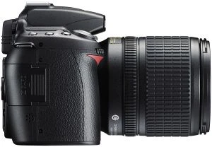 Nikon D90 mit Objektiv AF-S DX 18-105mm 3.5-5.6 G ED VR und EN-EL3e Li-Ionen-Akku