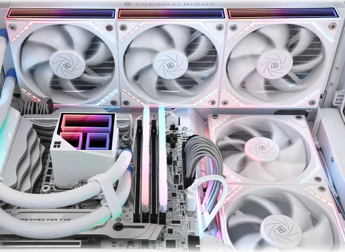 Thermalright Frozen Infinity 360 White, weiß