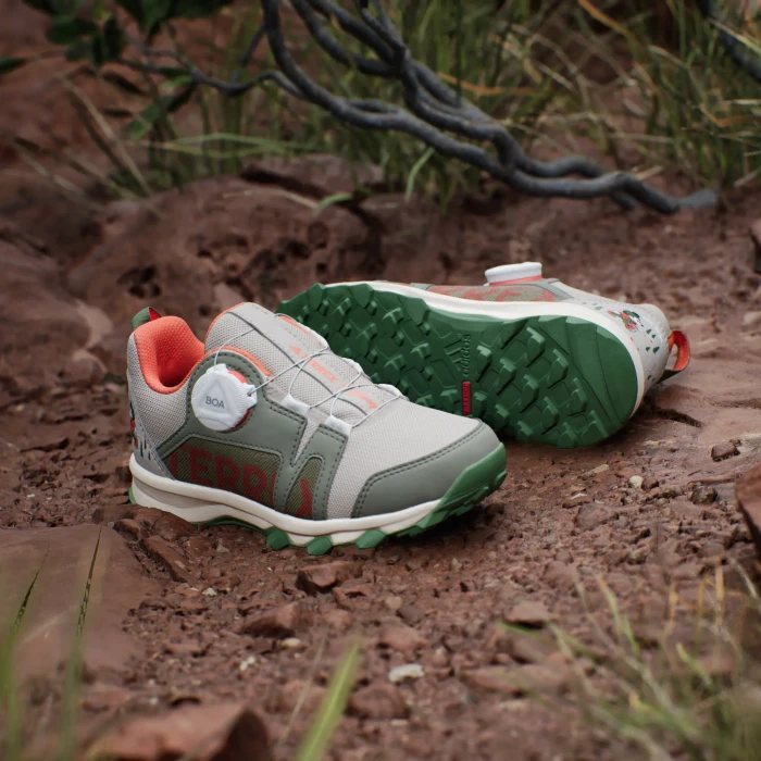 adidas Terrex Agravic BOA wonder beige/olive strata/semi impact orange (Junior)