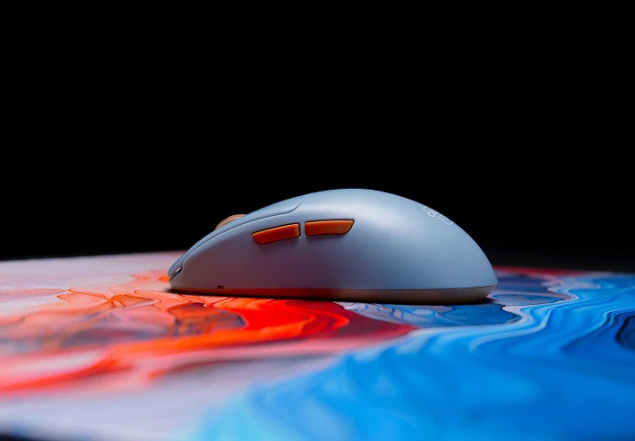 Cherry Xtrfy M68 Wireless blau, USB