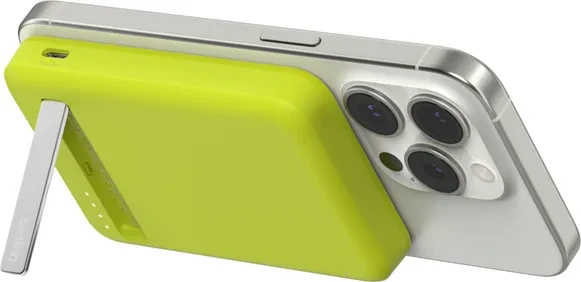 Belkin BoostCharge Pro Magnetische Powerbank mit Qi2 (15W) 5000mAh gelb