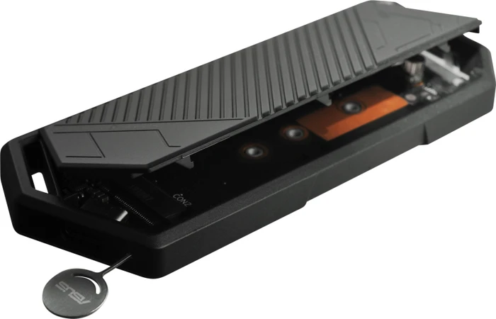 ASUS ROG Strix Arion, USB-C 3.1