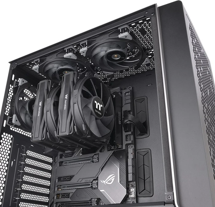 Thermaltake Toughair 710 Black