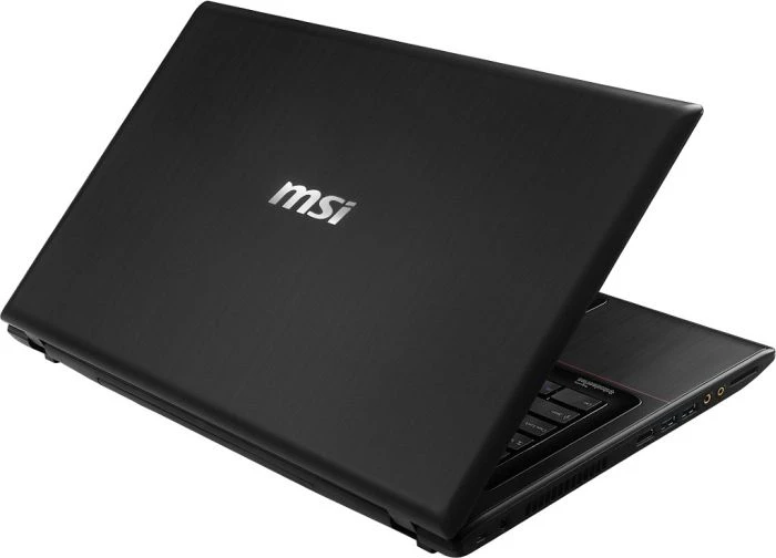 MSI GP70 2OD-345W7, Core i3-4000M, 4GB RAM, 500GB HDD, GeForce GT 740M, DE