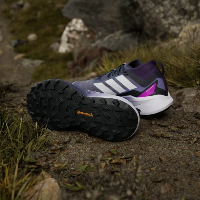 adidas Terrex Agravic GTX Trail preloved violet/cloud white/purple burst (Damen)
