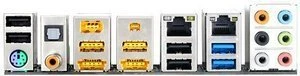 GIGABYTE GA-890FXA-UD7 (AMD AM3)