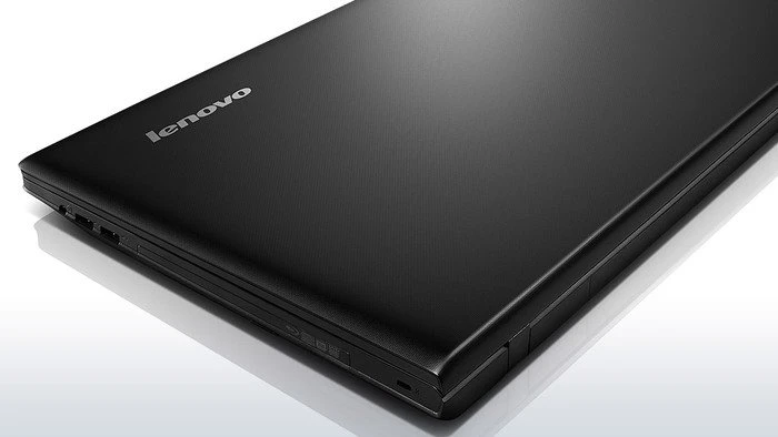Lenovo G780, Core i3-2348M, 4GB RAM, 500GB HDD, DE