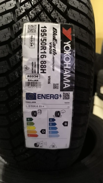 Yokohama BluEarth*Winter V906 195/50 R16 88H XL