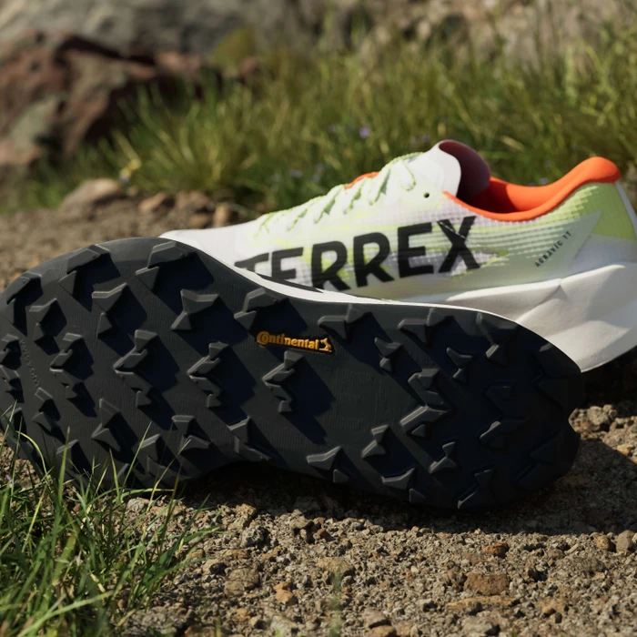 adidas Terrex Agravic TT cloud white/core black/semi impact orange (Damen)