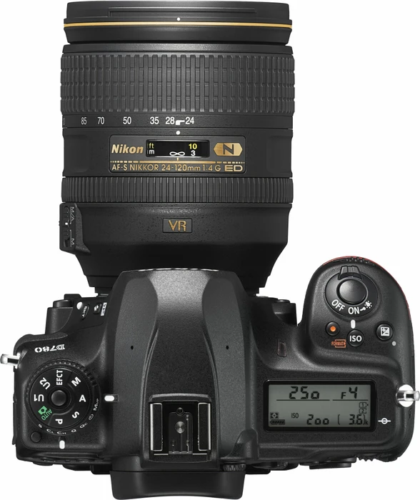 Nikon D780 mit Objektiv AF-S 24-120mm 4.0 G ED VR