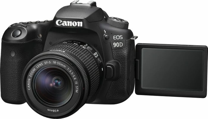 Canon EOS 90D mit Objektiv EF-S 18-55mm 3.5-5.6 IS STM