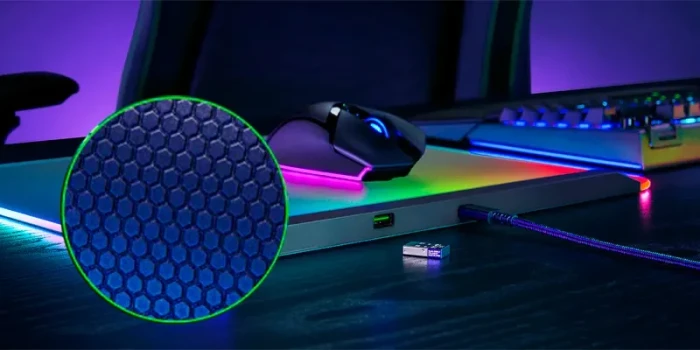 Razer Firefly V2 Pro - Fully Illuminated RGB Gaming Mouse Mat, schwarz