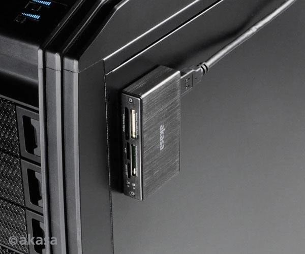 Akasa Multi-Slot-Cardreader, USB 3.0 Micro-B [Buchse]