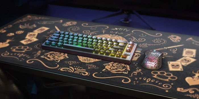 Cherry Xtrfy GP5 Calavera XL Gaming Mauspad, 920x400mm, Skull-Motiv braun/schwarz