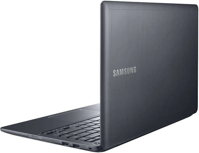Samsung ATIV Book 5 - 530U4E, schwarz, Core i5-3337U, 4GB RAM, 24GB SSD, 500GB HDD, Radeon HD 8750M, DE