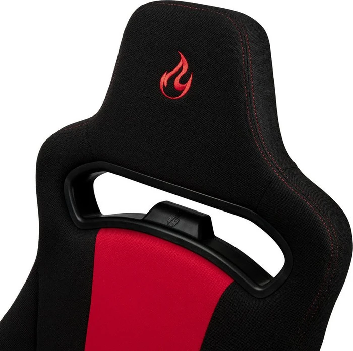 Nitro Concepts E250 Gamingstuhl, schwarz/rot